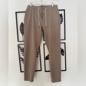Vuori Coronado Pants (original version). Tan Men’s Medium.